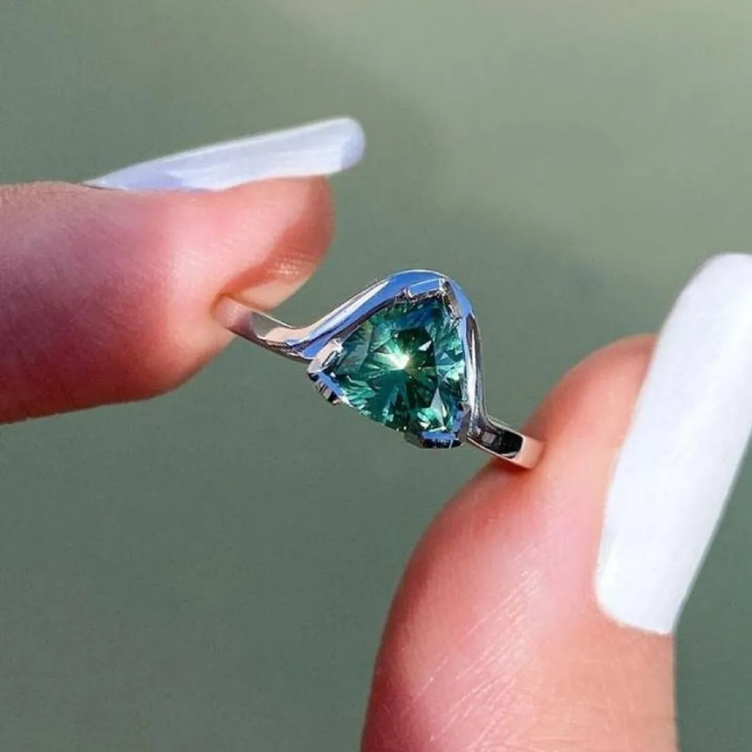 /public/photos/live/372 (1).webp